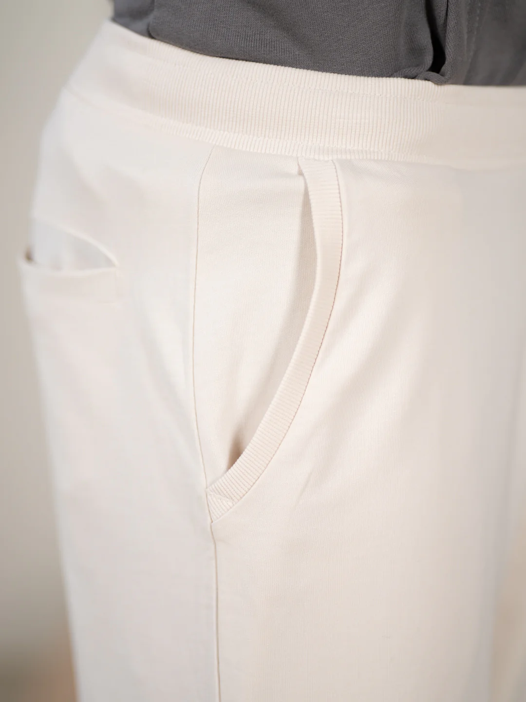 Atlas Cream Cotton Sweatpants - Image 10