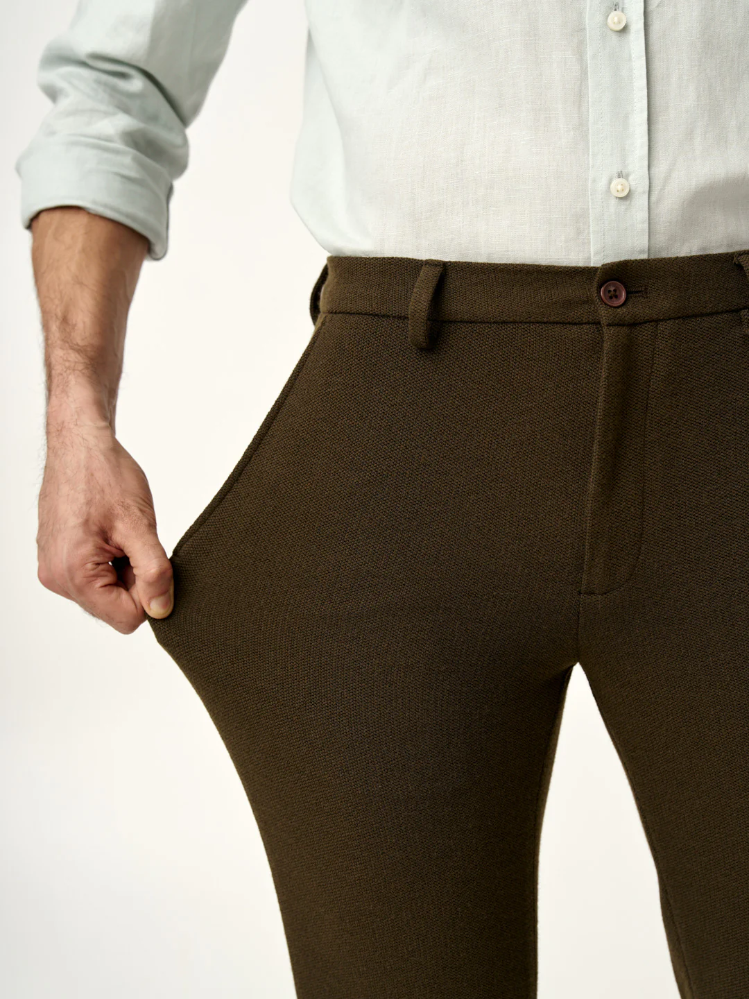 Oliver Textured Power-Stretch Pants